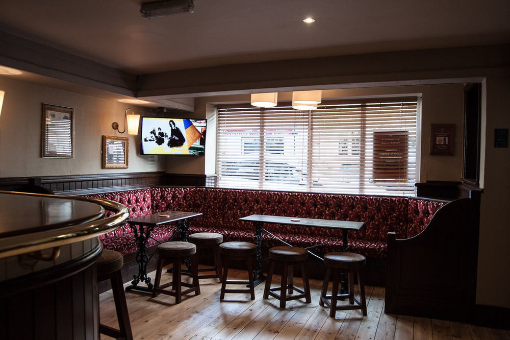 The Coach And Horses Otel Hexham Dış mekan fotoğraf